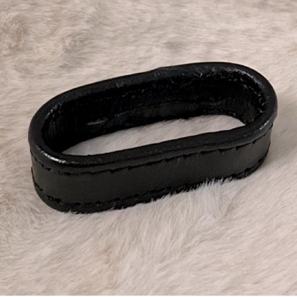 *SOLD* Vintage Coach Strap Doubler for Legacy Crescent 9338 - Picture 1 of 2